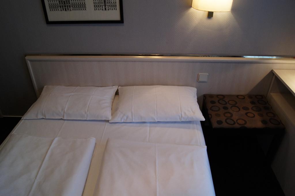 Berlin Plaza Hotel Am Kurfuerstendamm 部屋 写真