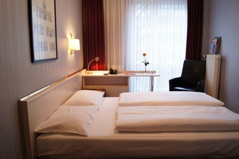 Berlin Plaza Hotel Am Kurfuerstendamm エクステリア 写真