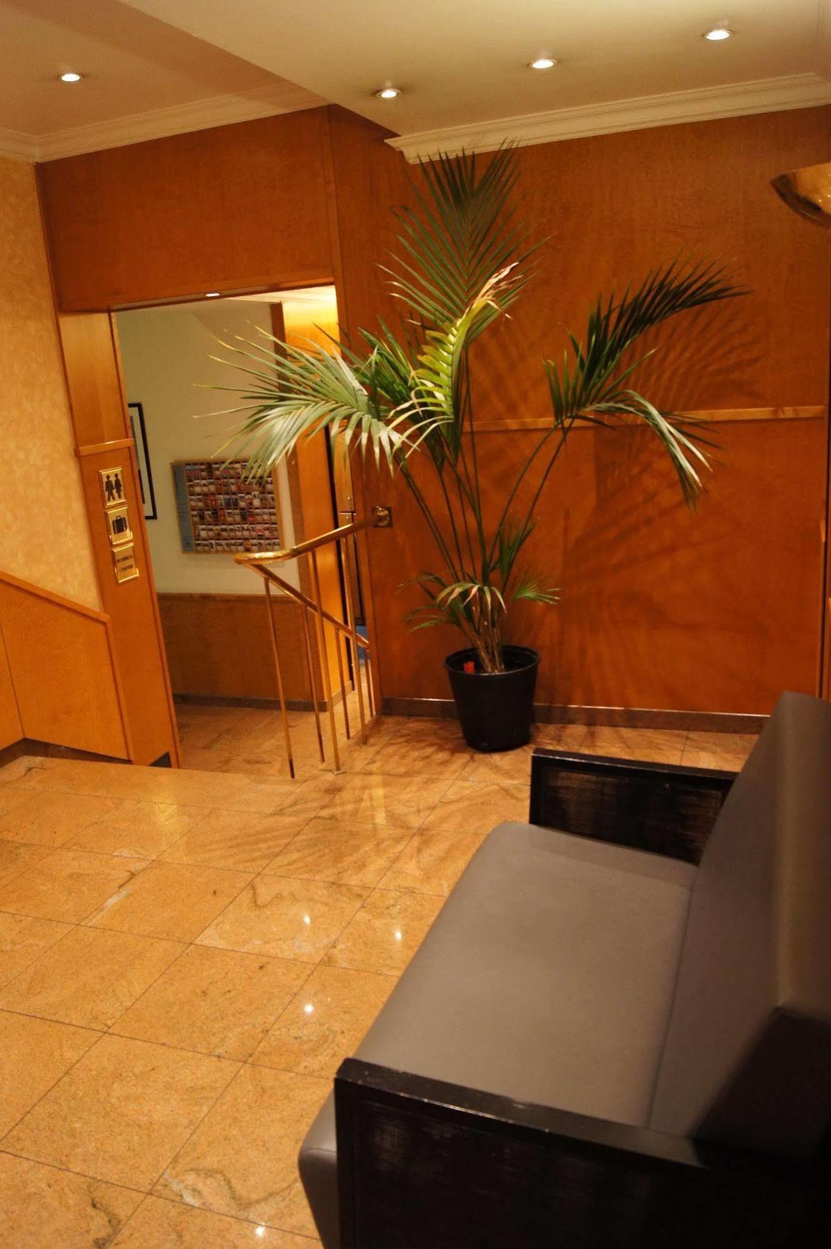 Berlin Plaza Hotel Am Kurfuerstendamm エクステリア 写真