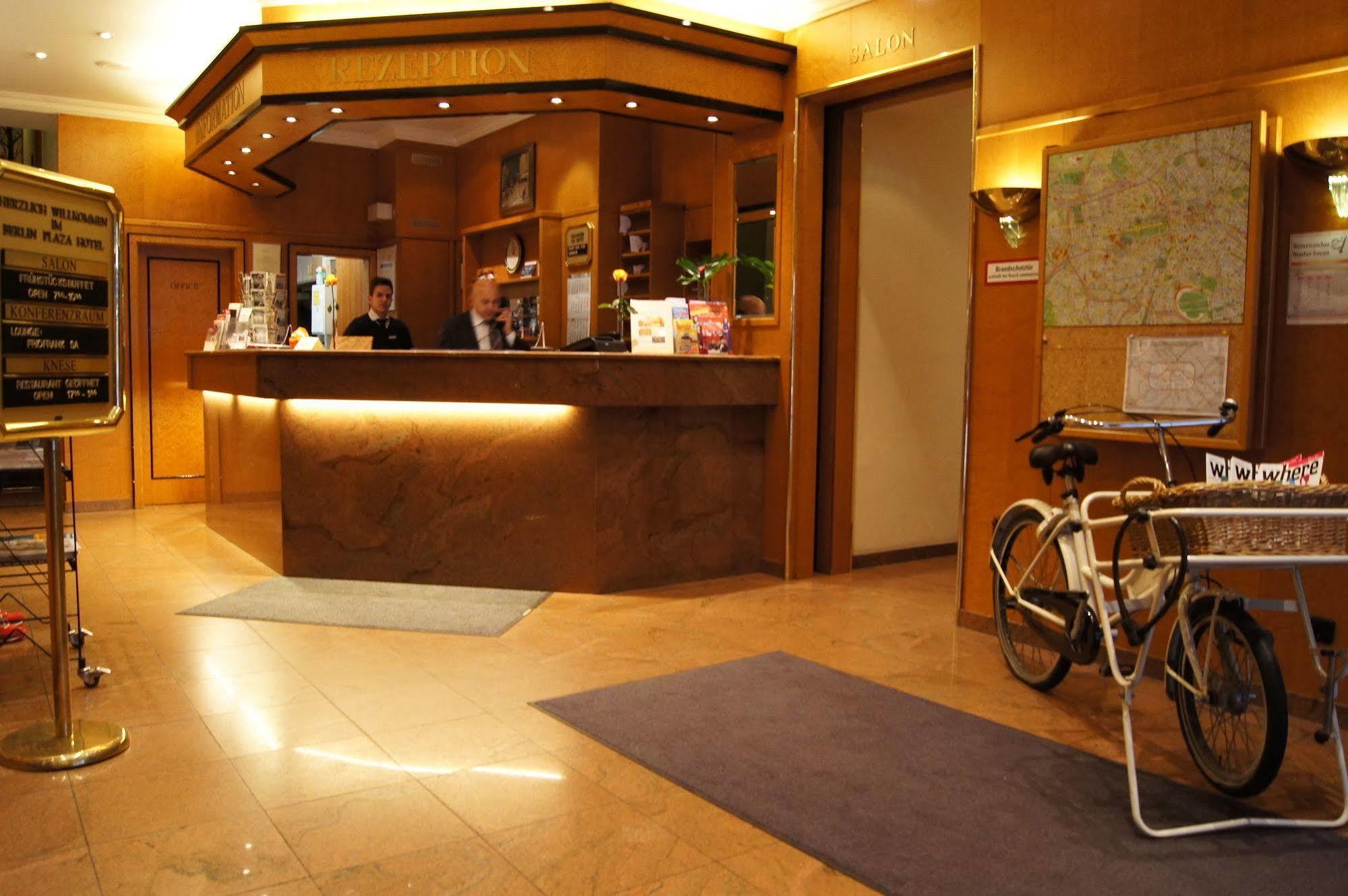 Berlin Plaza Hotel Am Kurfuerstendamm エクステリア 写真